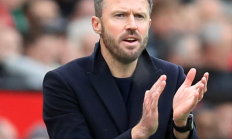 卡里克：曼联有可能重返欧冠，这是我们全力争取的目标